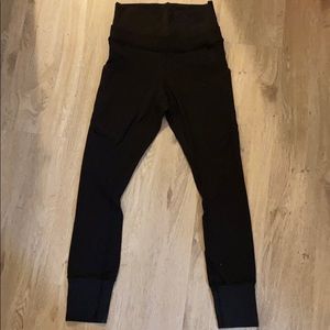 Black lulu lemon leggings